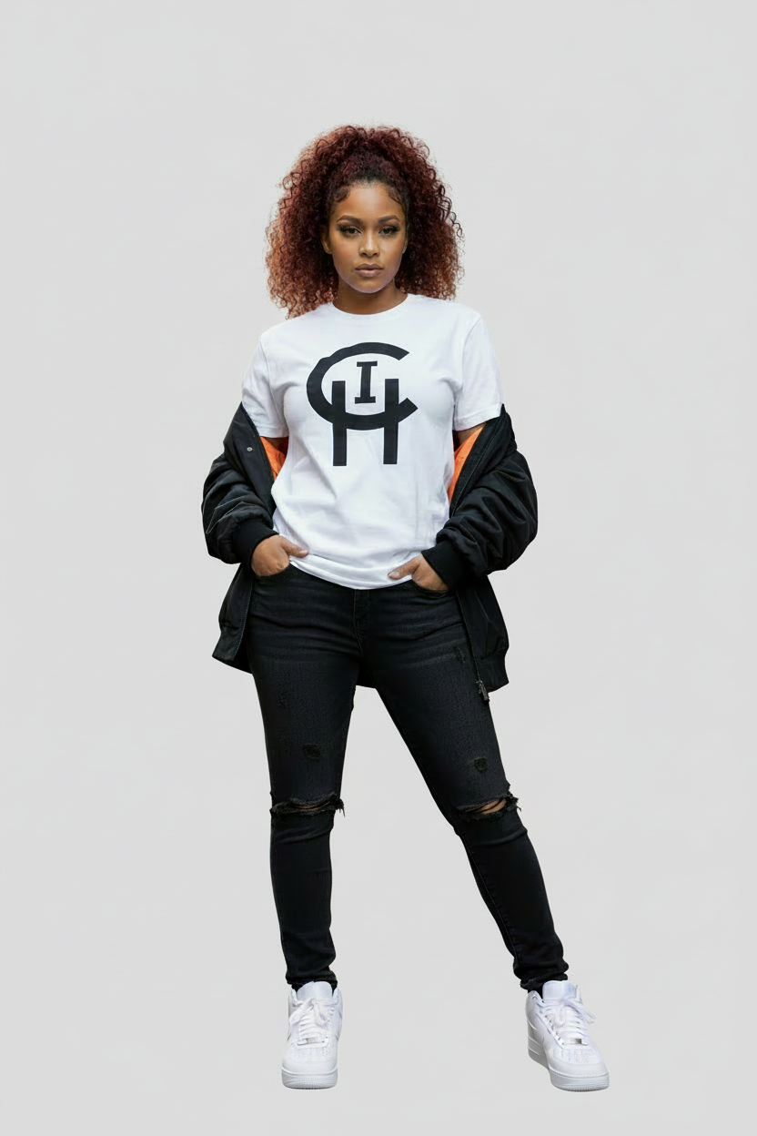 CHICAGO CHI WHITE LOGO TEE CHI SIGNATURE